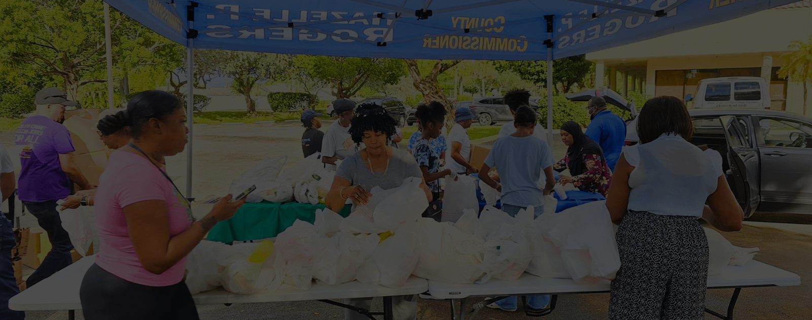 GROUP VOLUNTEERING AT <span>IFSF FOOD PANTRY</span>